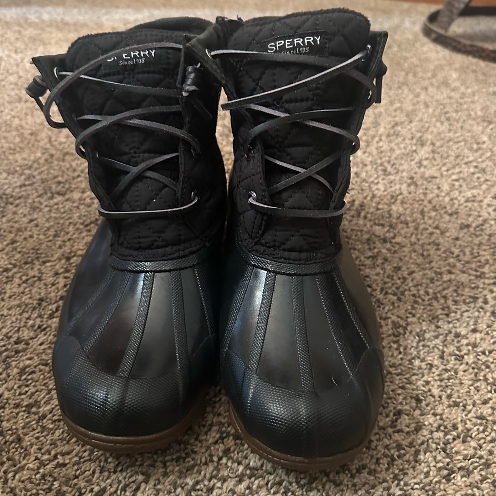 Sperry Quilted Black Boots size 8